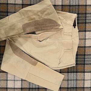 Women’s Tan Ariat Breeches